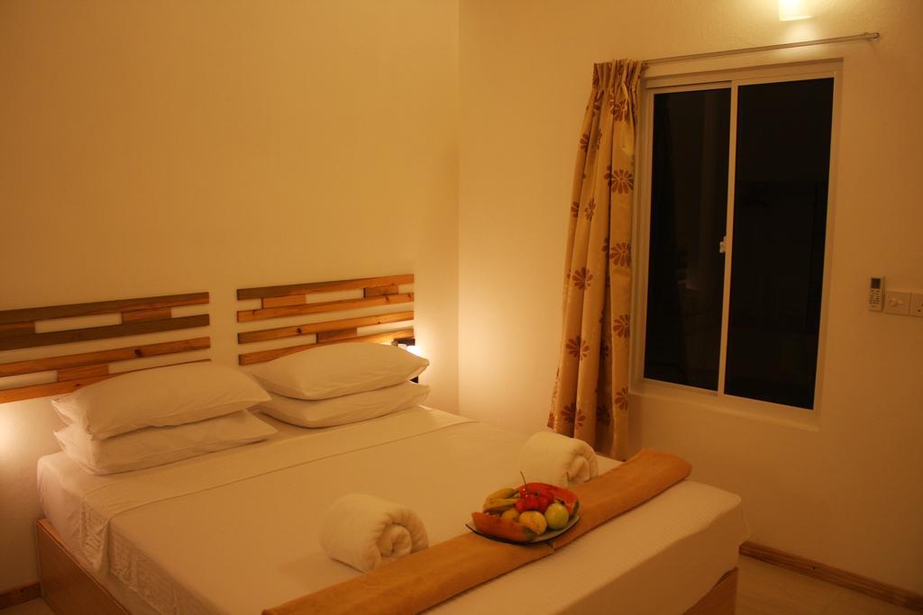 Relax Residence Thoddoo Maldives Exterior photo